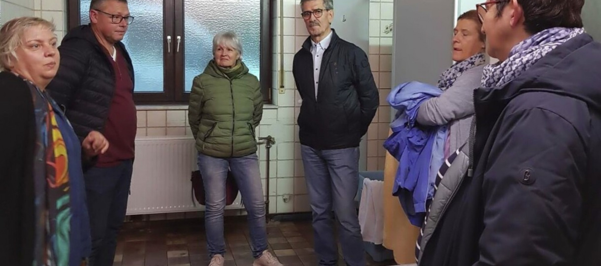 Tagesstätte für Wohnungslose und Menschen in schwierigen Situationen von Freien Wählern besichtigt